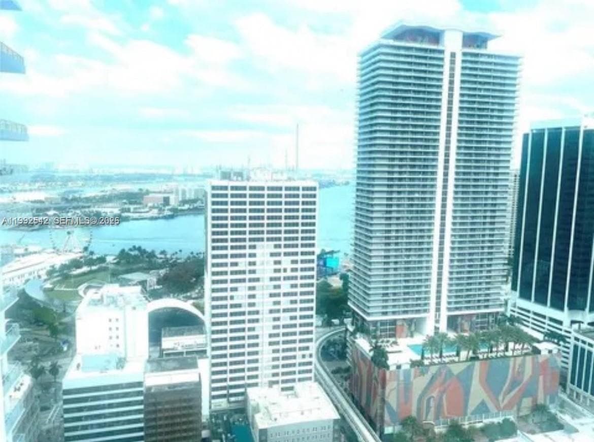 133 NE 2nd Ave # 3410, Miami FL 33132 — 4