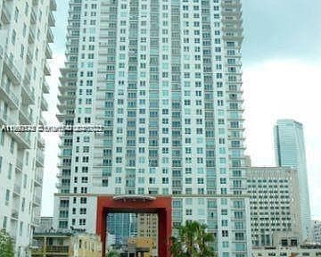 133 NE 2nd Ave # 3410, Miami FL 33132 — 21
