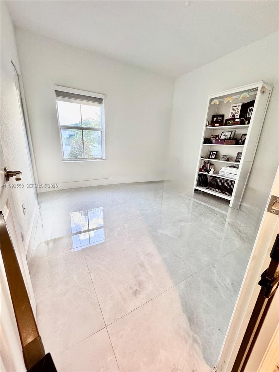 19303 SW 132nd Path, Miami FL 33177 — 16