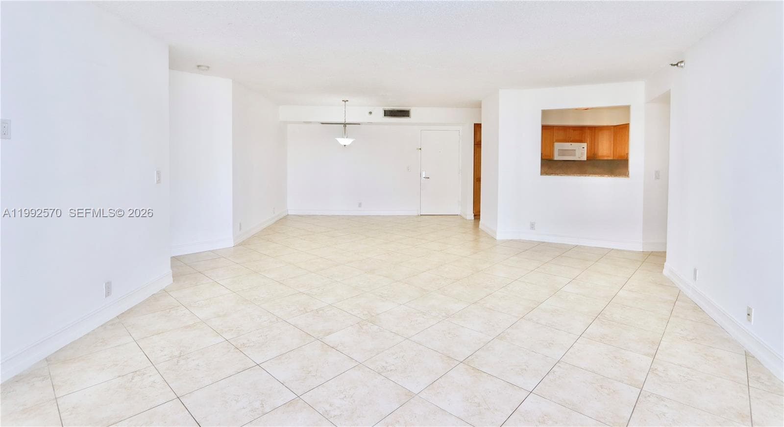 3500 Mystic Pointe Dr # 1207, Aventura FL 33180 — 2