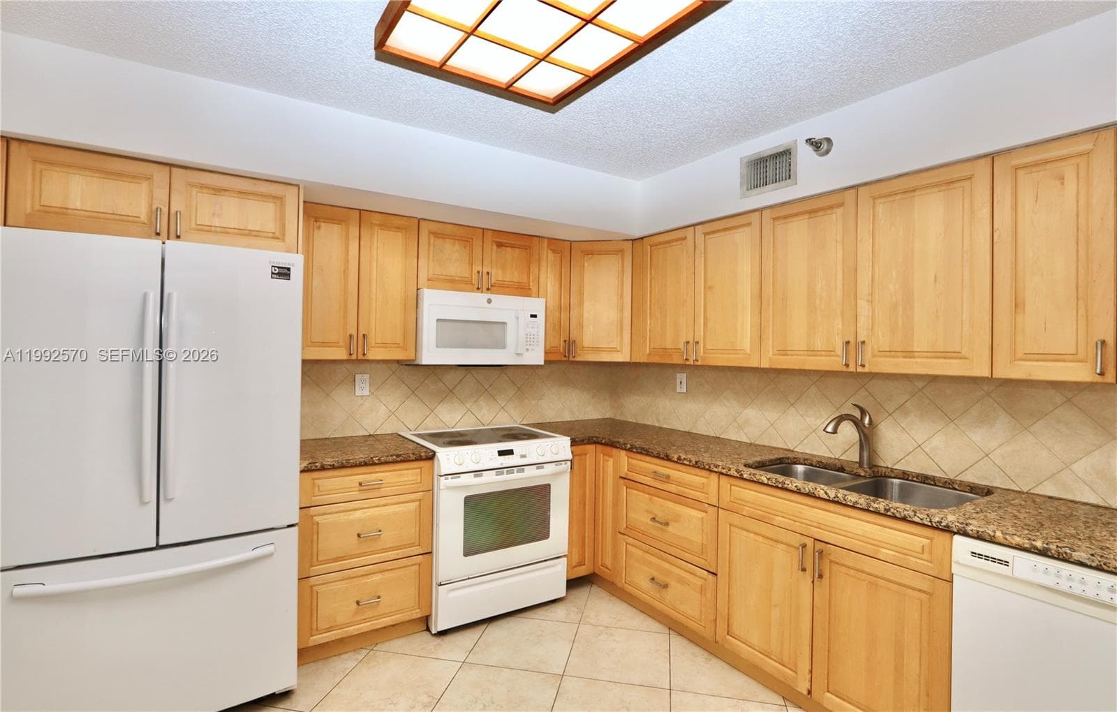 3500 Mystic Pointe Dr # 1207, Aventura FL 33180 — 7