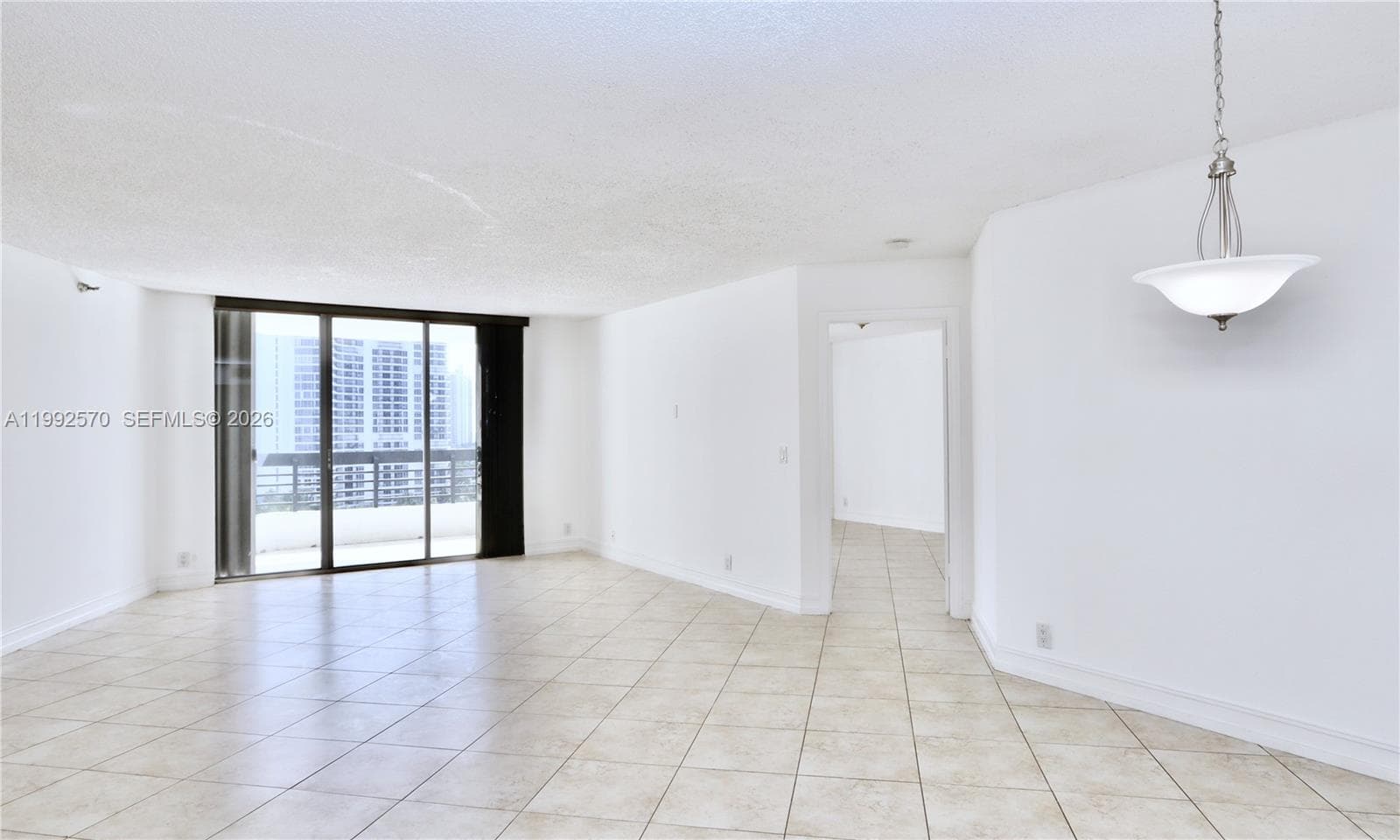 3500 Mystic Pointe Dr # 1207, Aventura FL 33180 — 3