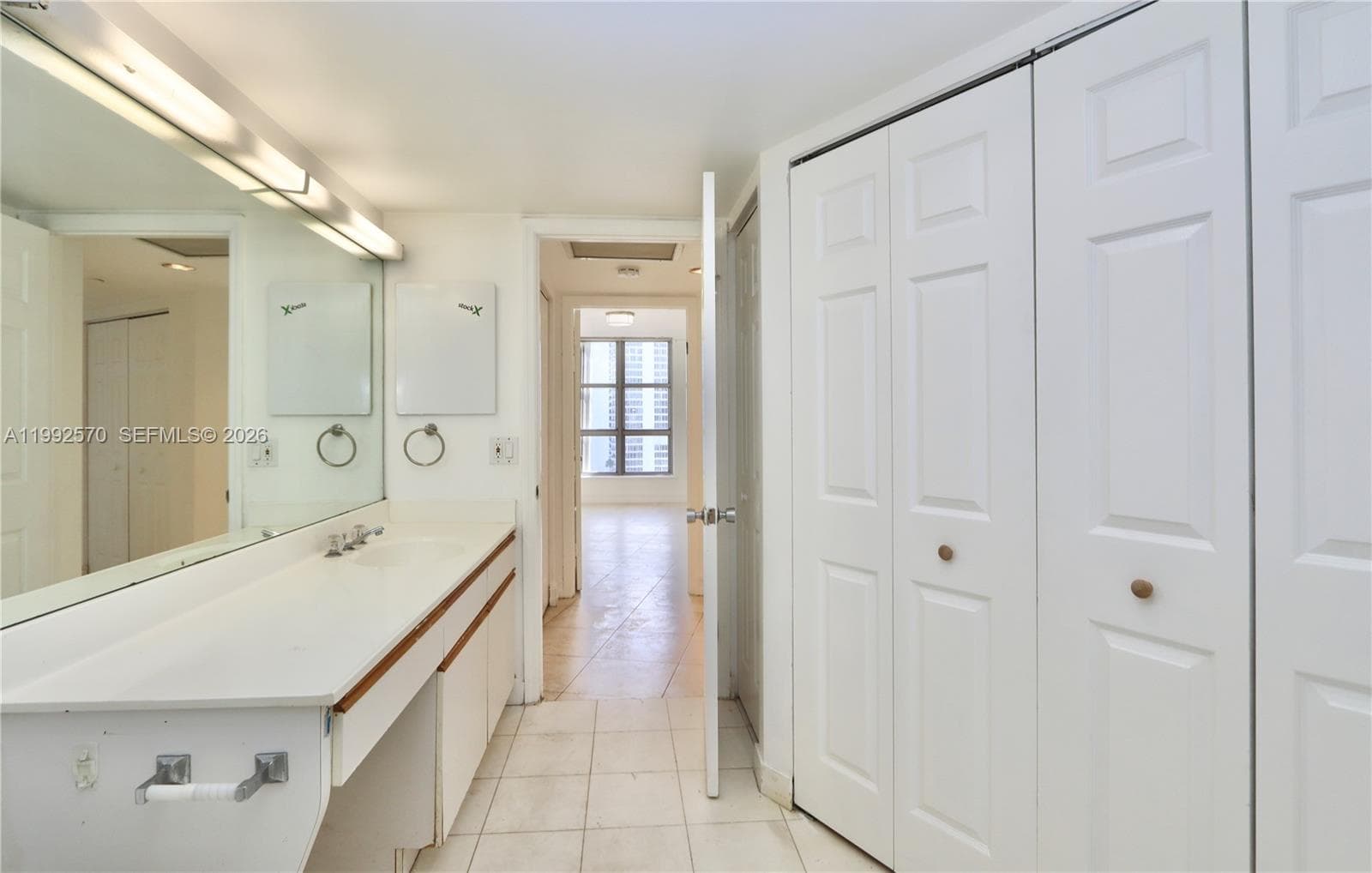 3500 Mystic Pointe Dr # 1207, Aventura FL 33180 — 30
