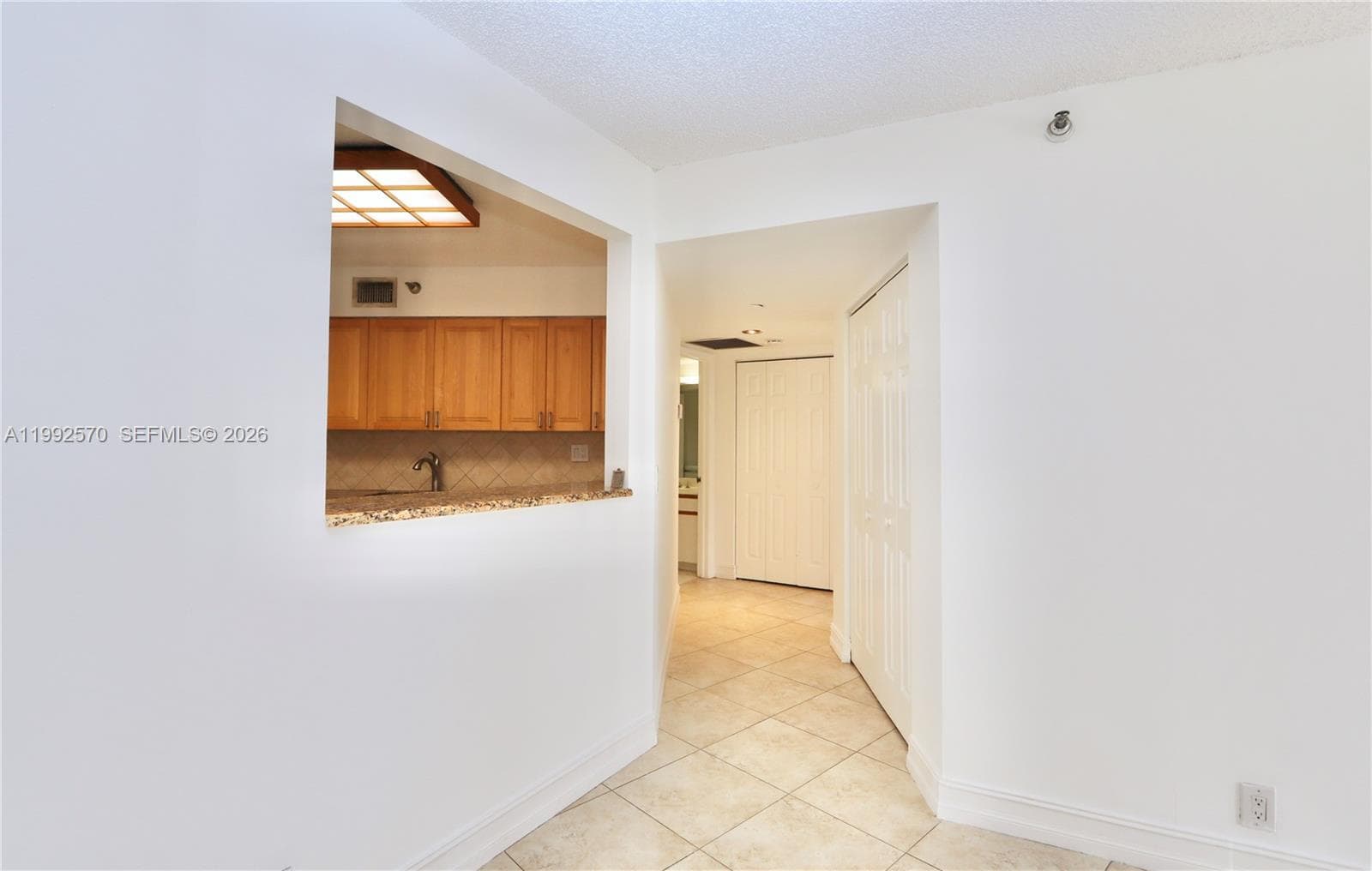 3500 Mystic Pointe Dr # 1207, Aventura FL 33180 — 21