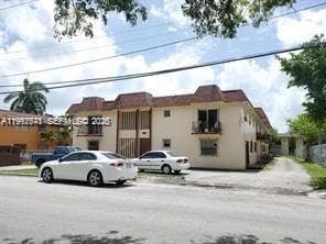 1008 NW 45th Ave # 08, Miami FL 33126 — 2