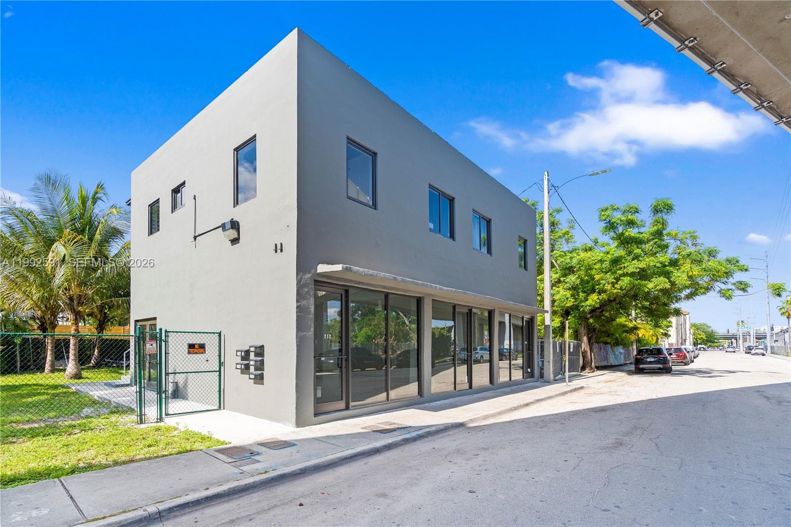 212 NW 11th St, Miami FL 33136 — 3
