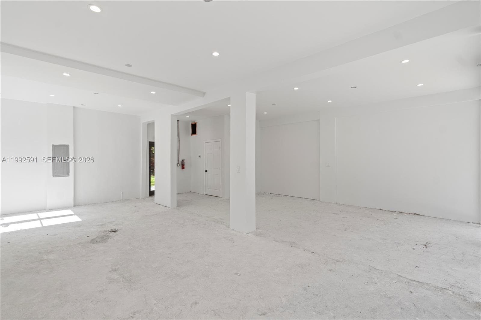 212 NW 11th St, Miami FL 33136 — 9