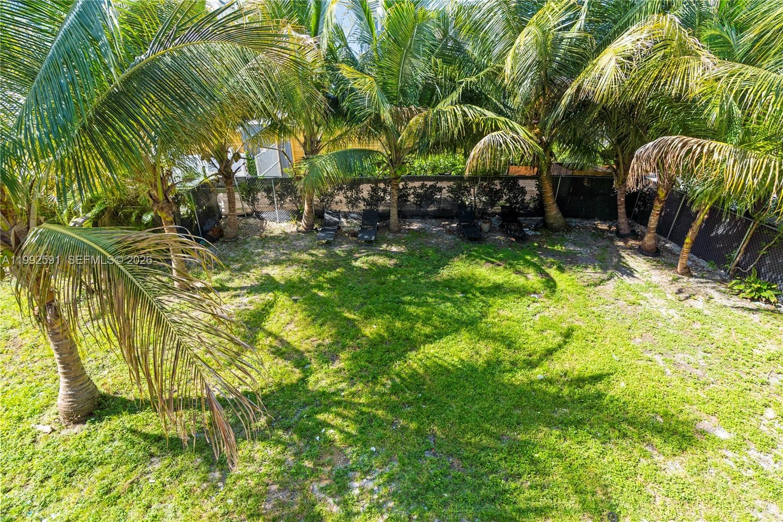 212 NW 11th St, Miami FL 33136 — 14