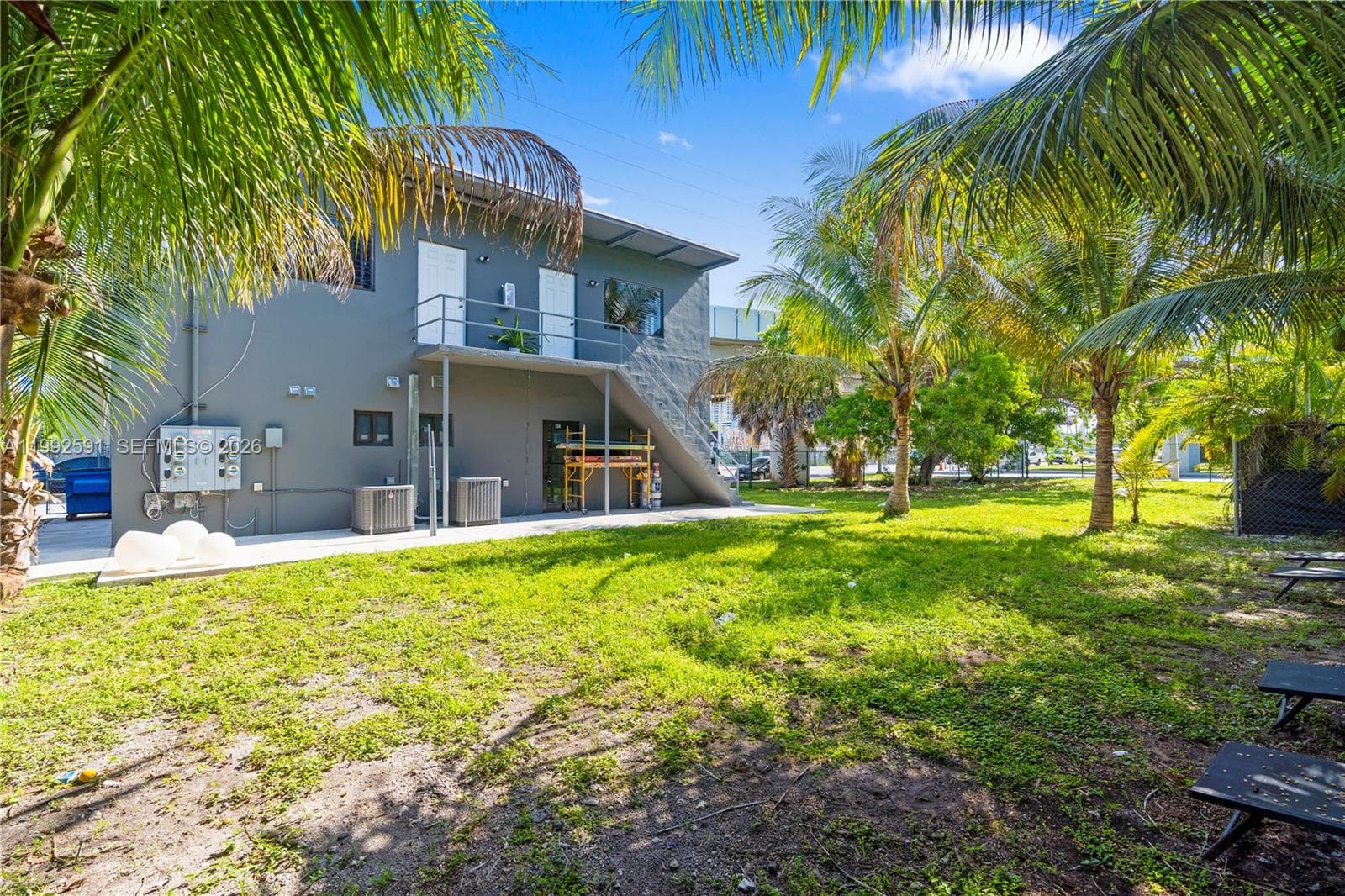 212 NW 11th St, Miami FL 33136 — 19