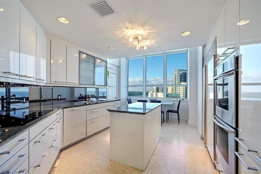 10225 Collins Ave # 1703, Bal Harbour FL 33154 — 10