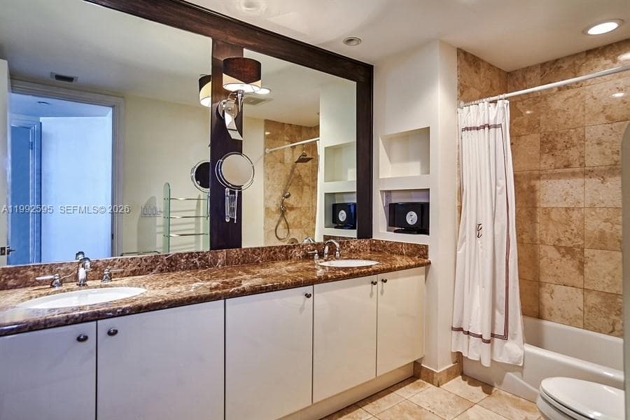 10225 Collins Ave # 1703, Bal Harbour FL 33154 — 21