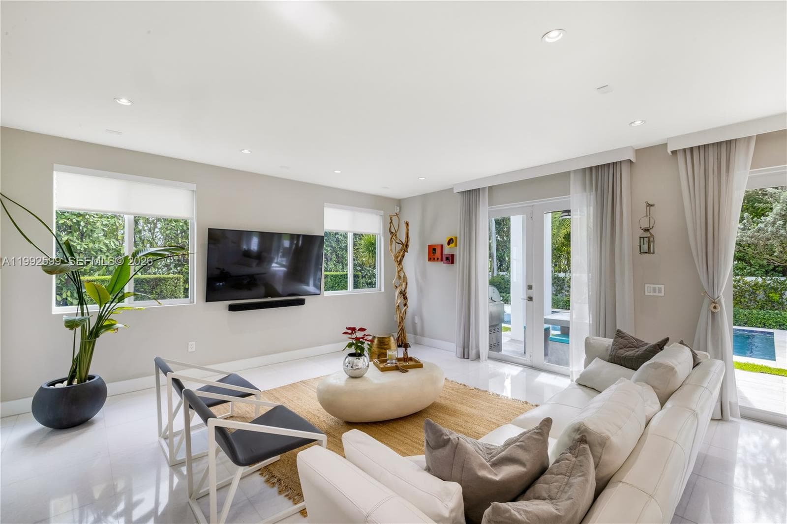 5602 SW 65th Ct, South Miami FL 33143 — 41