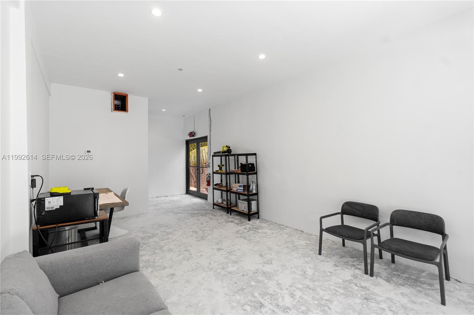 216 NW 11th St, Miami FL 33136 — 9