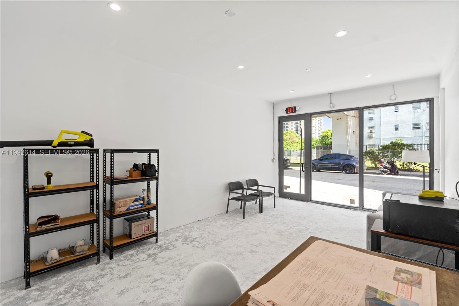 216 NW 11th St, Miami FL 33136 — 11