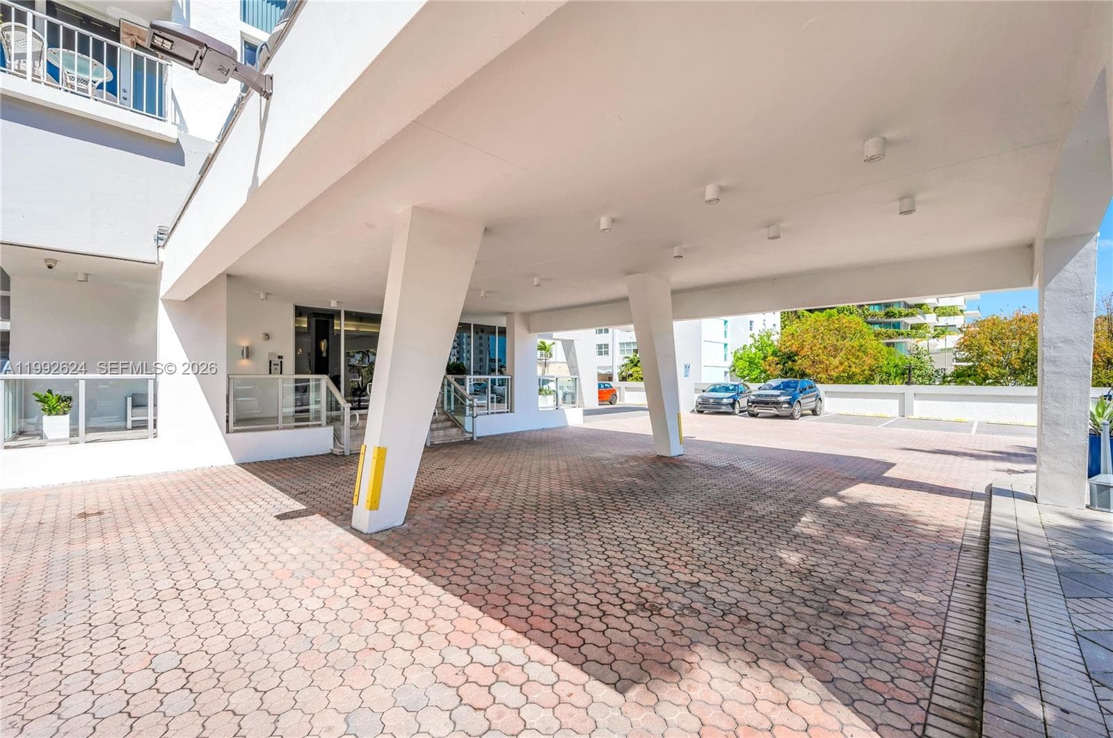 1228 West Ave # 209, Miami Beach FL 33139 — 52