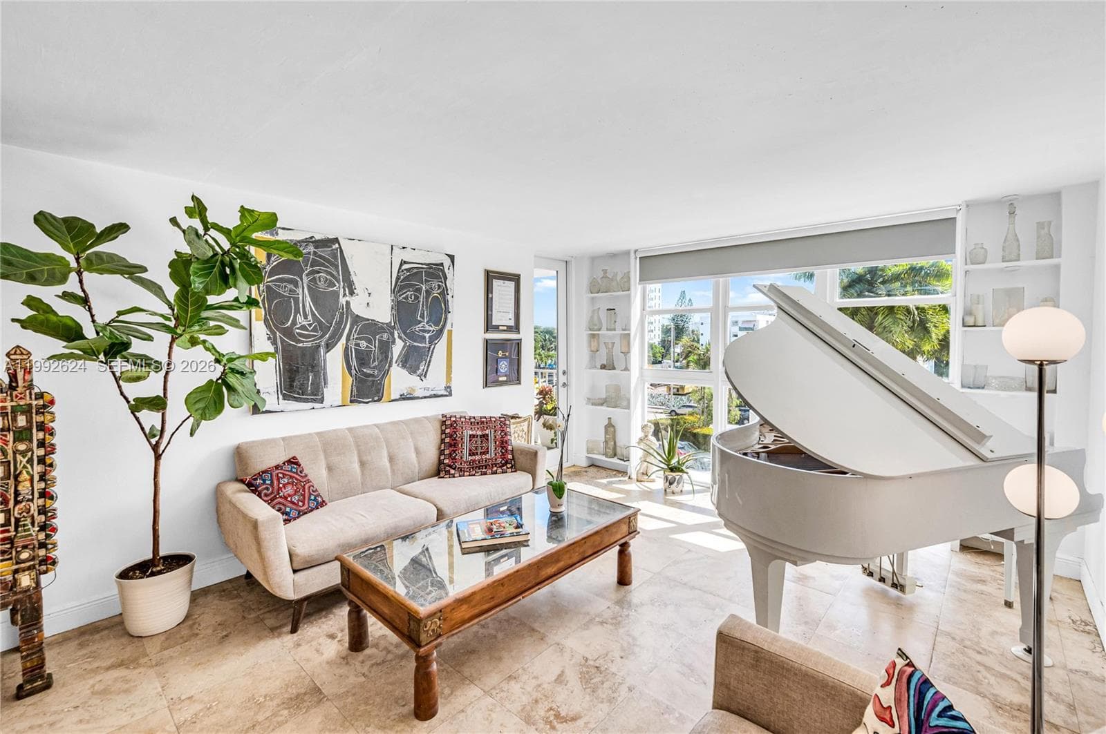 1228 West Ave # 209, Miami Beach FL 33139 — 1