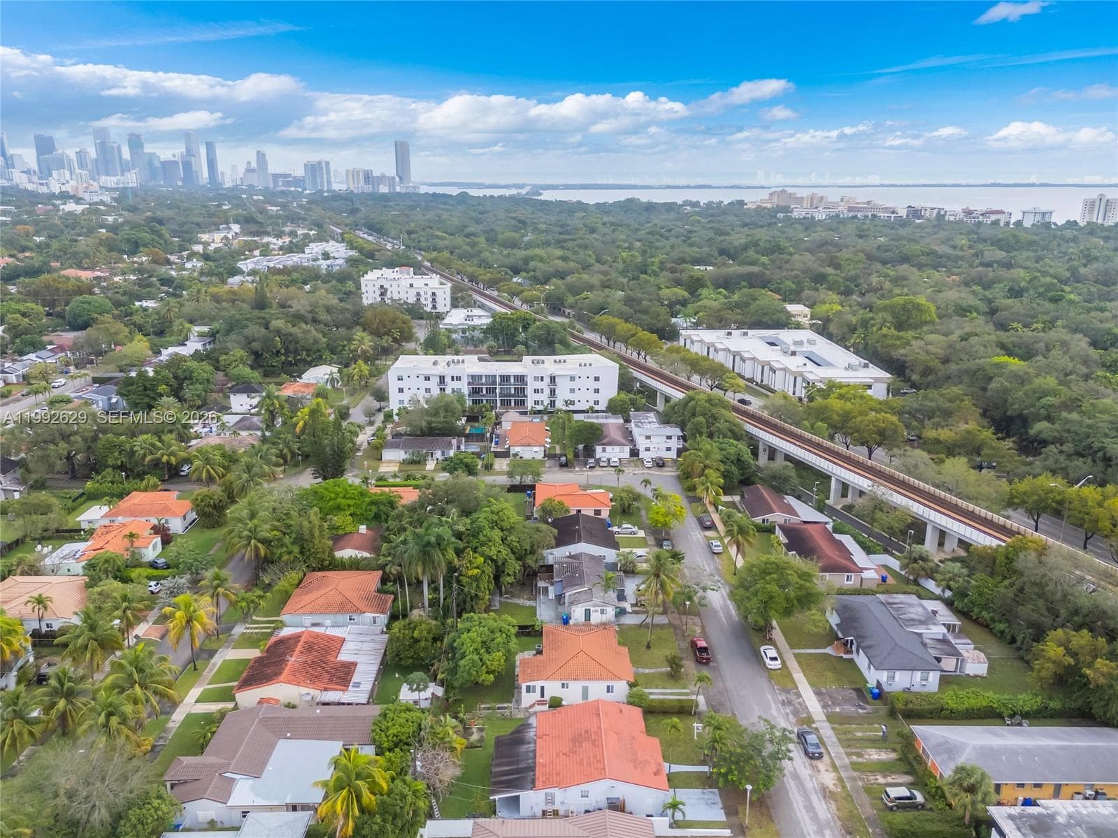 2145 SW 26 ST, Miami FL 33133 — 22