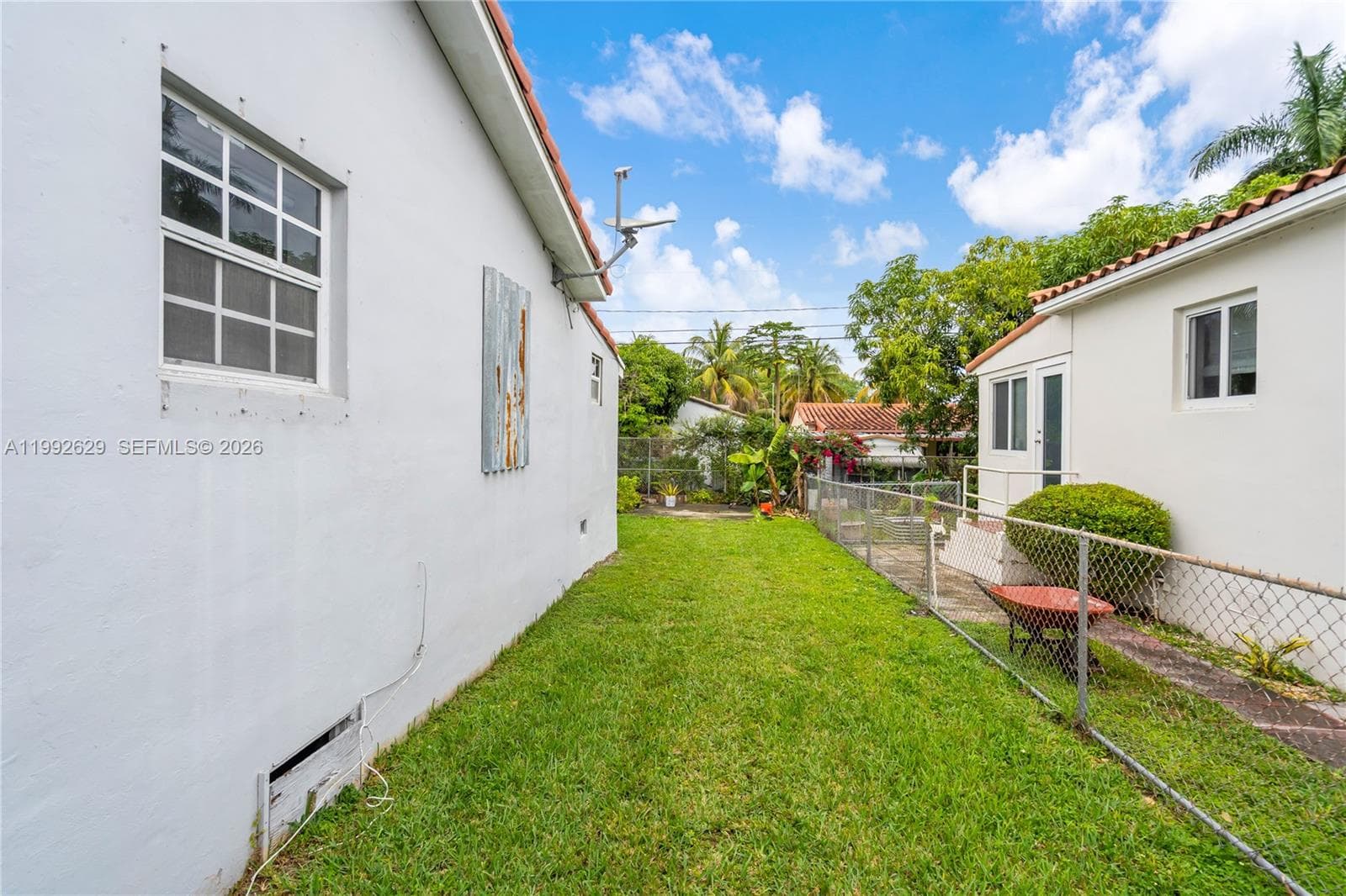 2145 SW 26 ST, Miami FL 33133 — 18