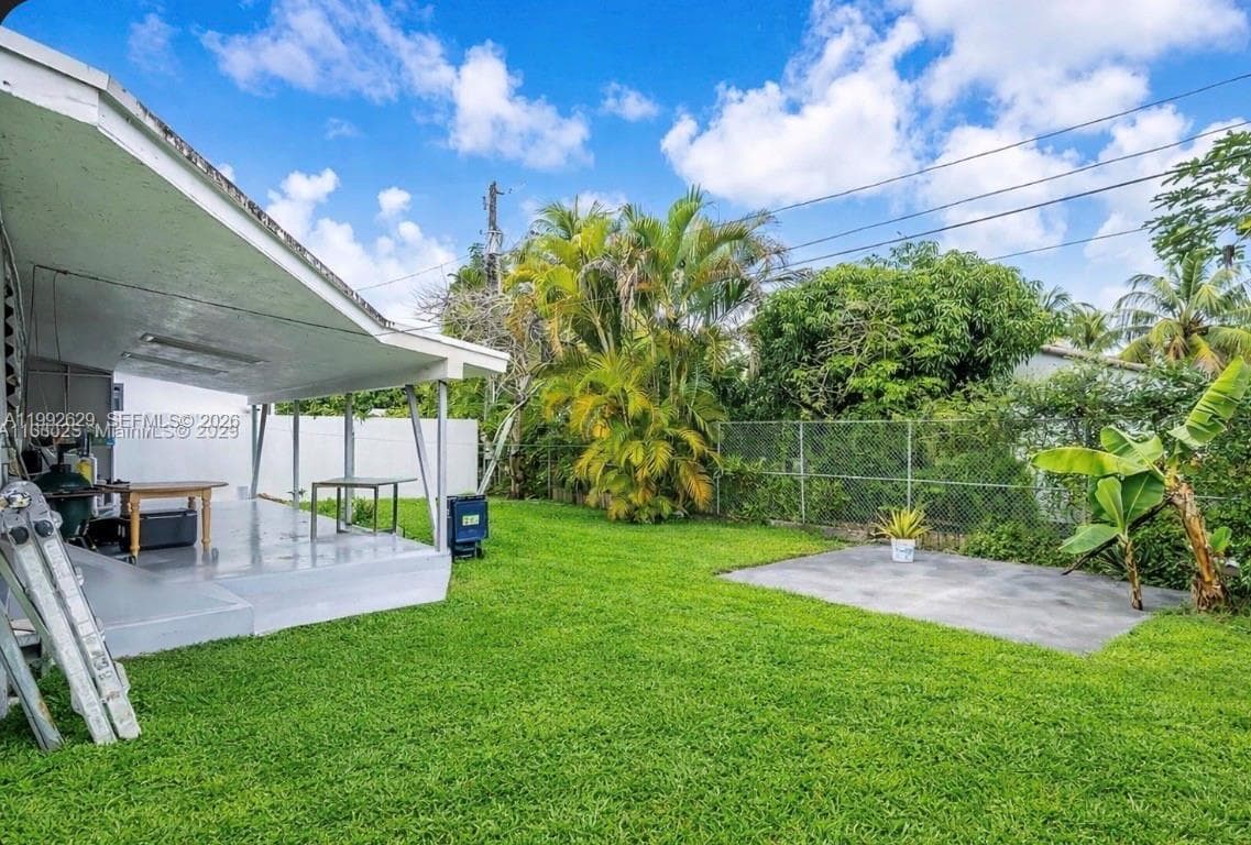 2145 SW 26 ST, Miami FL 33133 — 19