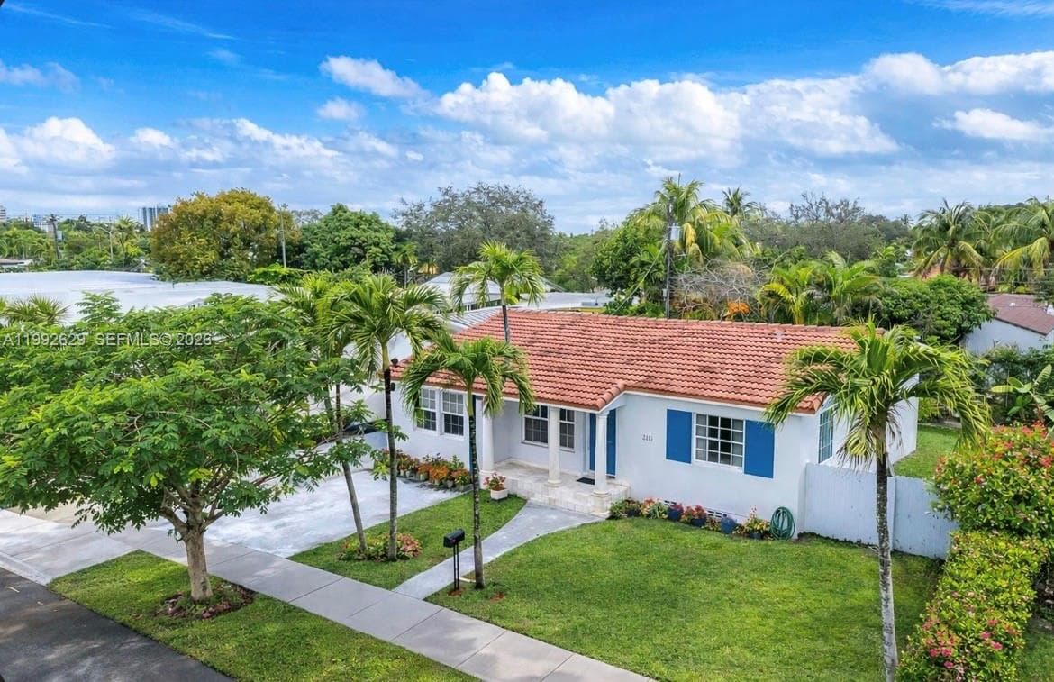 2145 SW 26 ST, Miami FL 33133 — 21