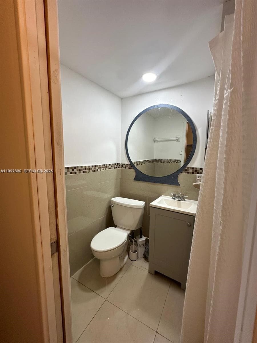 Arch Creeks Estates, Miami, FL — 4