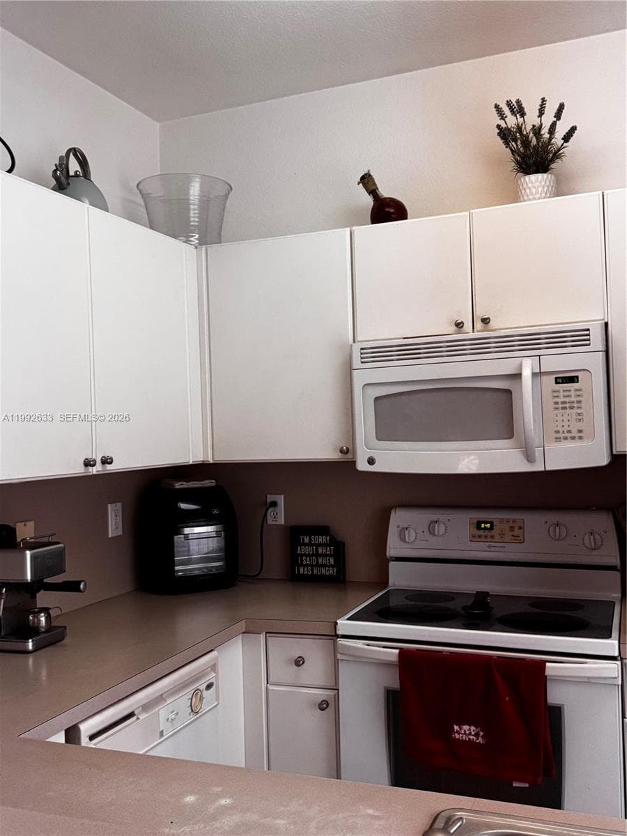 10723 NW 85th Ter # 38, Doral FL 33178 — 16