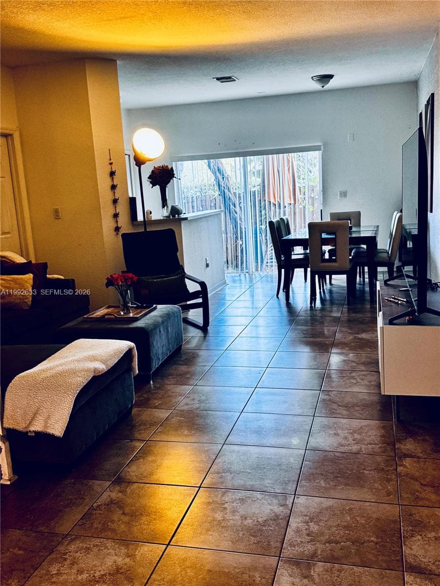 10723 NW 85th Ter # 38, Doral FL 33178 — 21