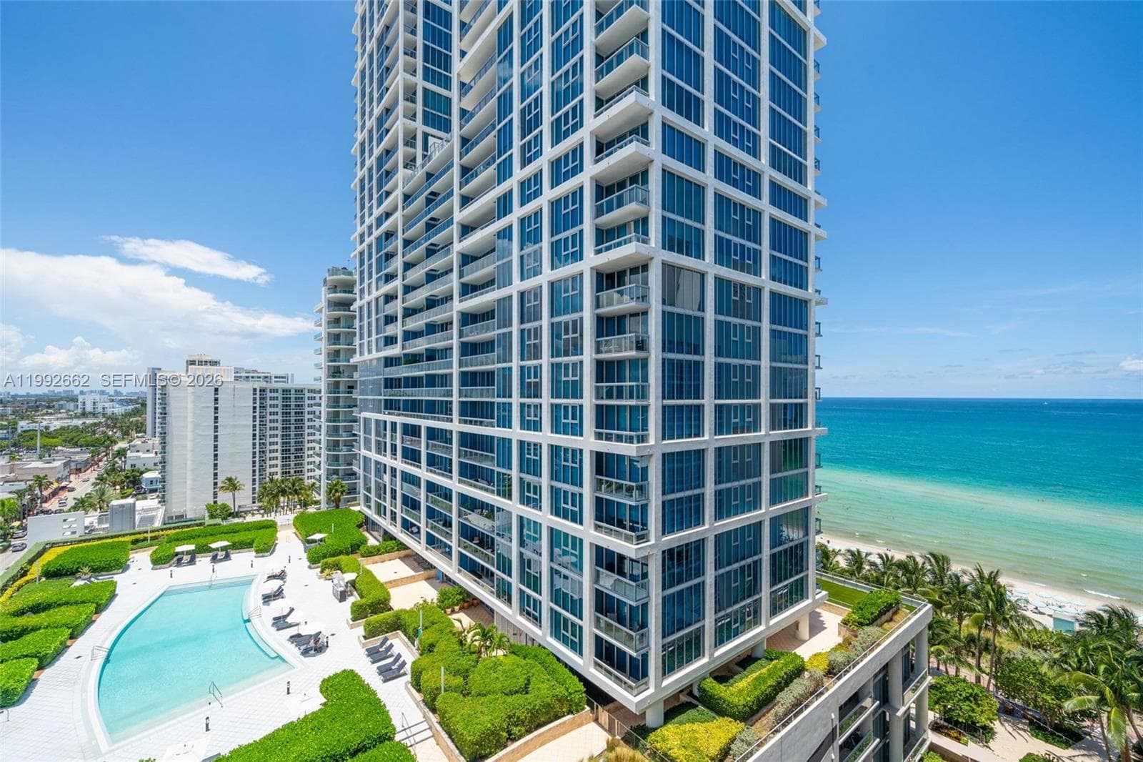 6801 Collins Ave # 1414, Miami Beach FL 33141 — 1