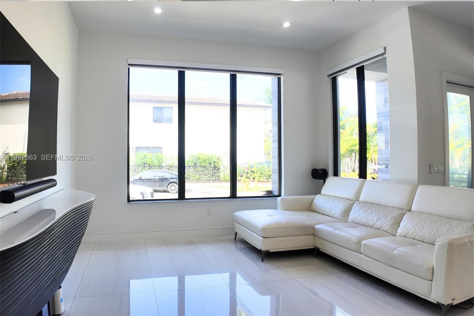 8002 NW 43rd St, Doral FL 33166 — 14