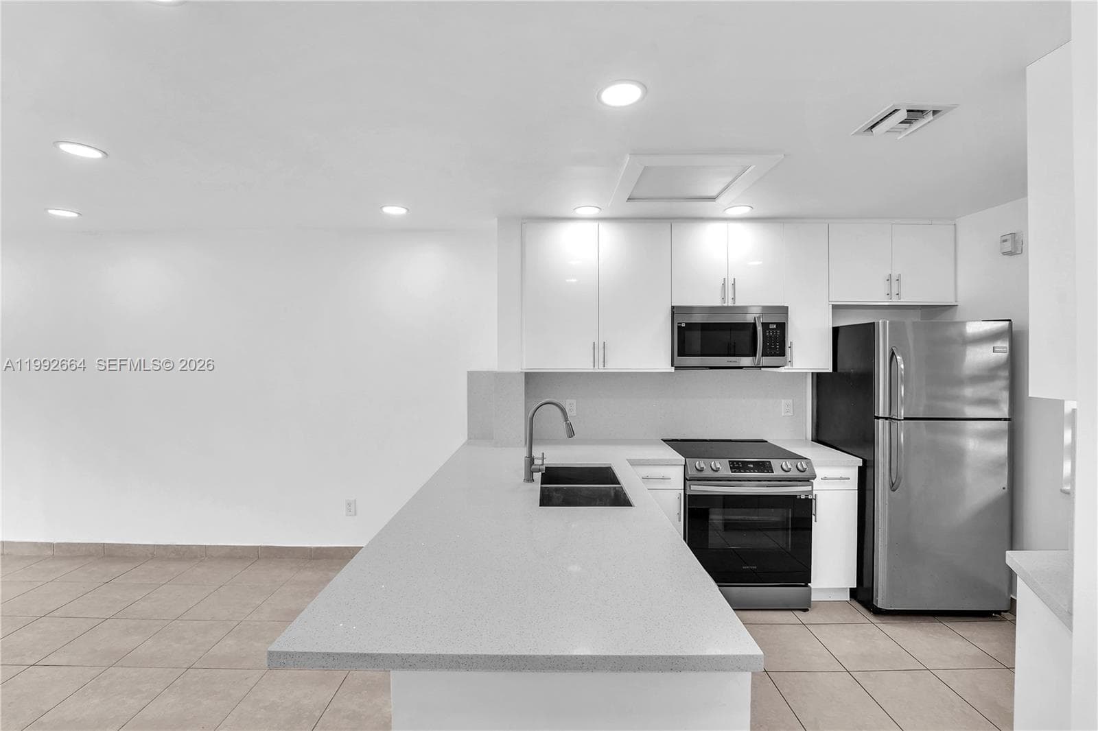 7668 SW 152nd Ave # 211, Miami FL 33193 — 8