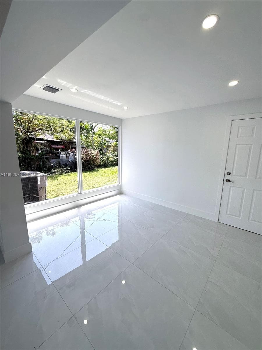 17860 SW 110th Ct, Miami FL 33157 — 22