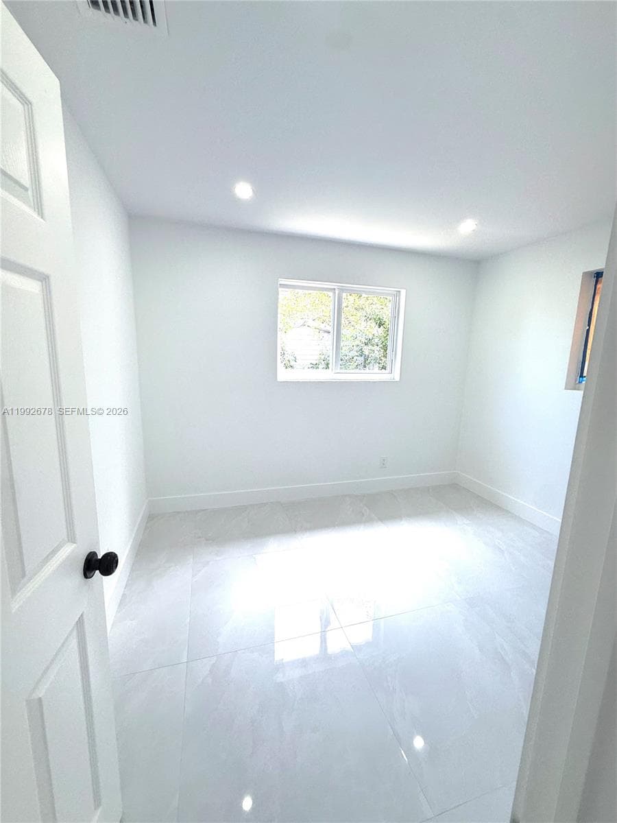 17860 SW 110th Ct, Miami FL 33157 — 18