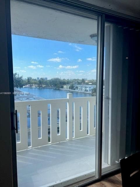 7900 Tatum Waterway Dr # 503, Miami Beach FL 33141 — 4