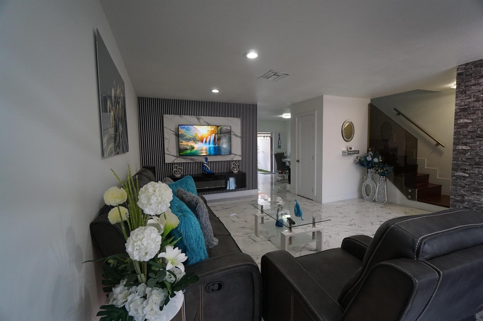 1765 W 41st Street Unit 2d, Hialeah FL 33012 — 5
