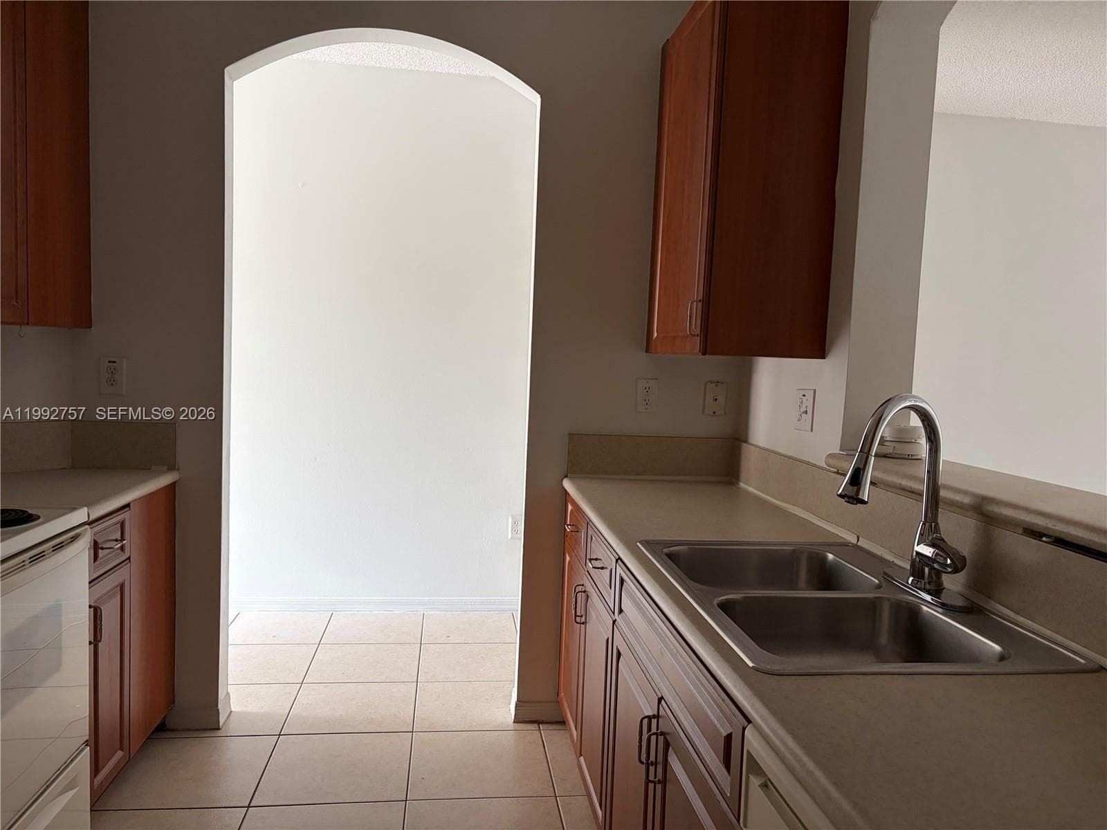 2281 NE 42nd Ave, Homestead FL 33033 — 16