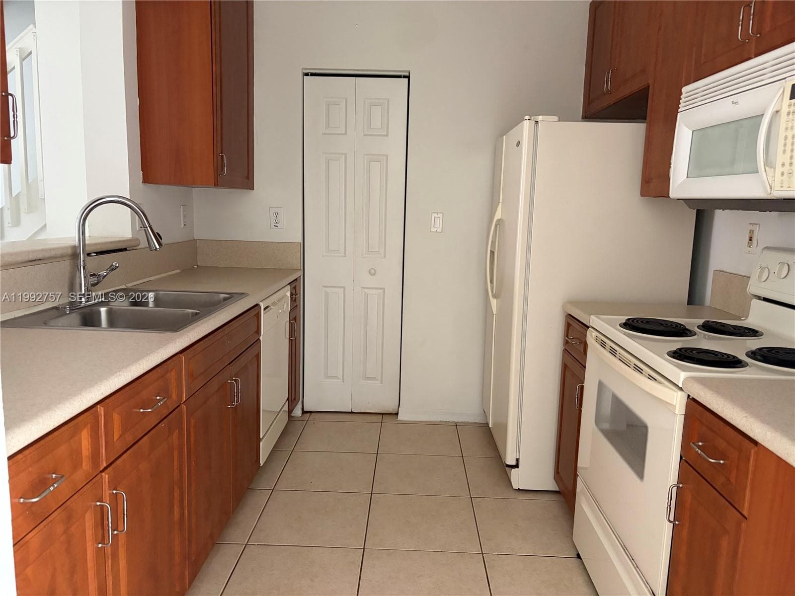 2281 NE 42nd Ave, Homestead FL 33033 — 11