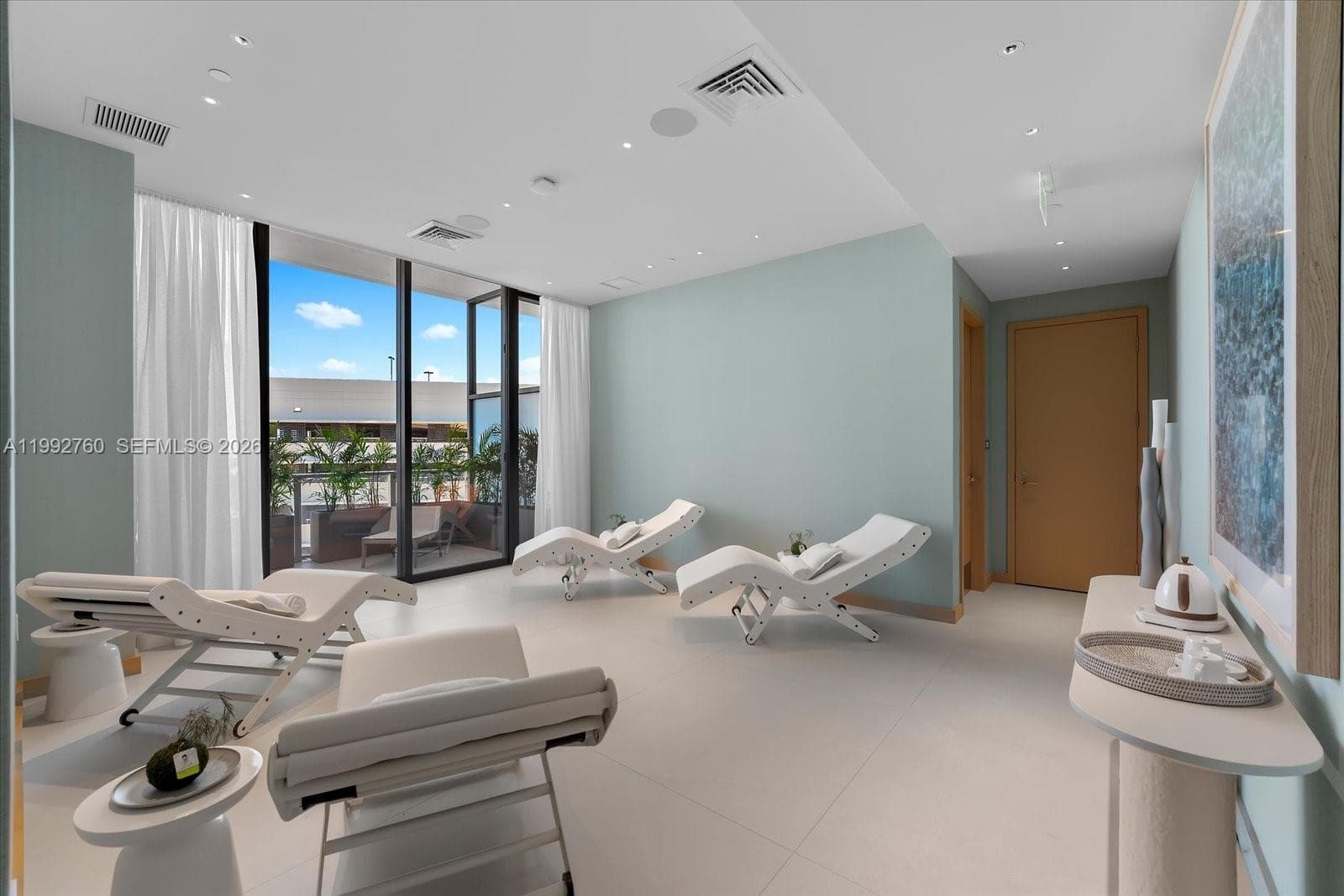 500 Alton Rd # 2205, Miami Beach FL 33139 — 43