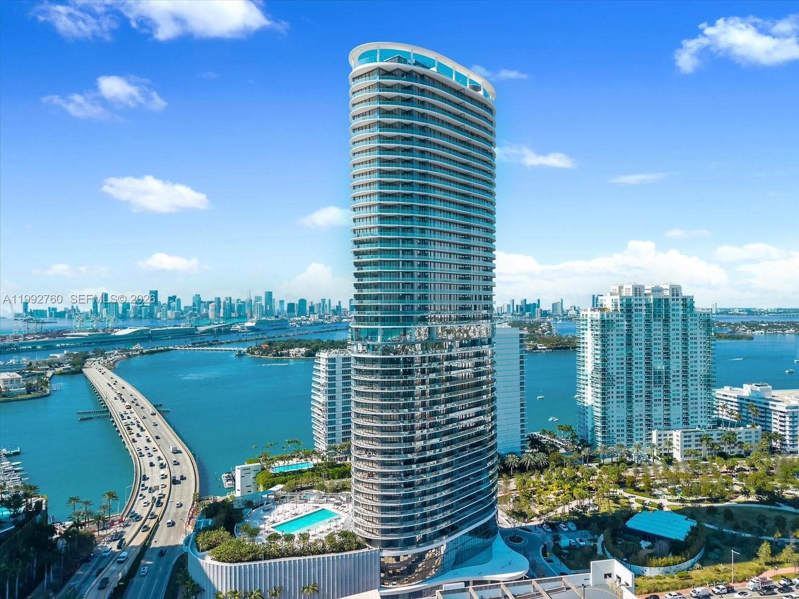 500 Alton Rd # 2205, Miami Beach FL 33139 — 1