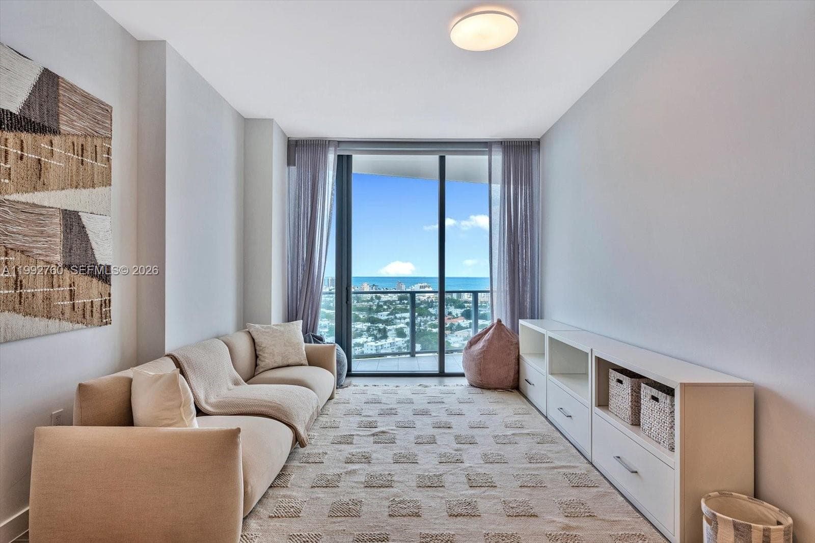 500 Alton Rd # 2205, Miami Beach FL 33139 — 25