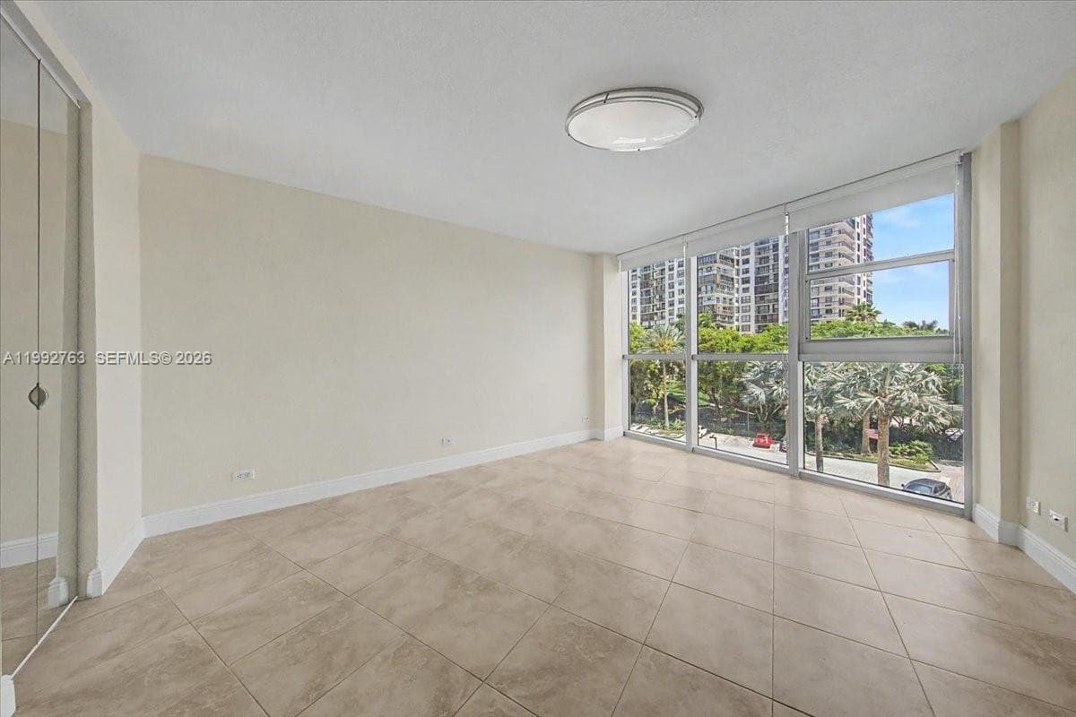 2451 Brickell Ave # 4F, Miami FL 33129 — 19