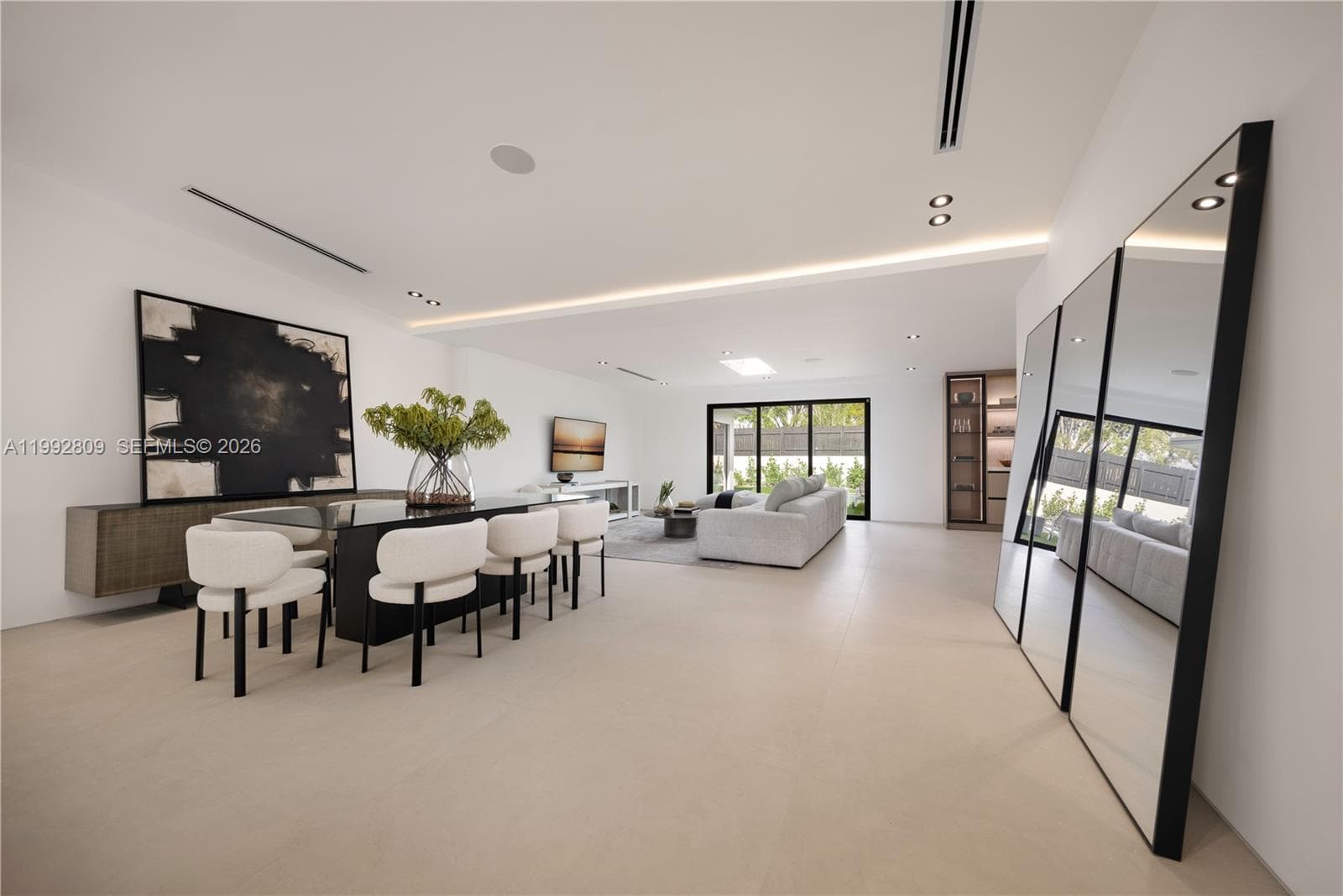 21490 Highland Lakes Blvd, Miami FL 33179 — 3