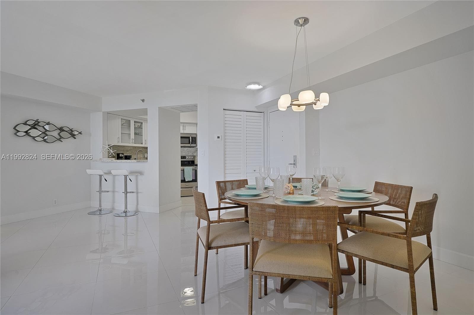 The Sterling Condo, Miami Beach, FL — 9