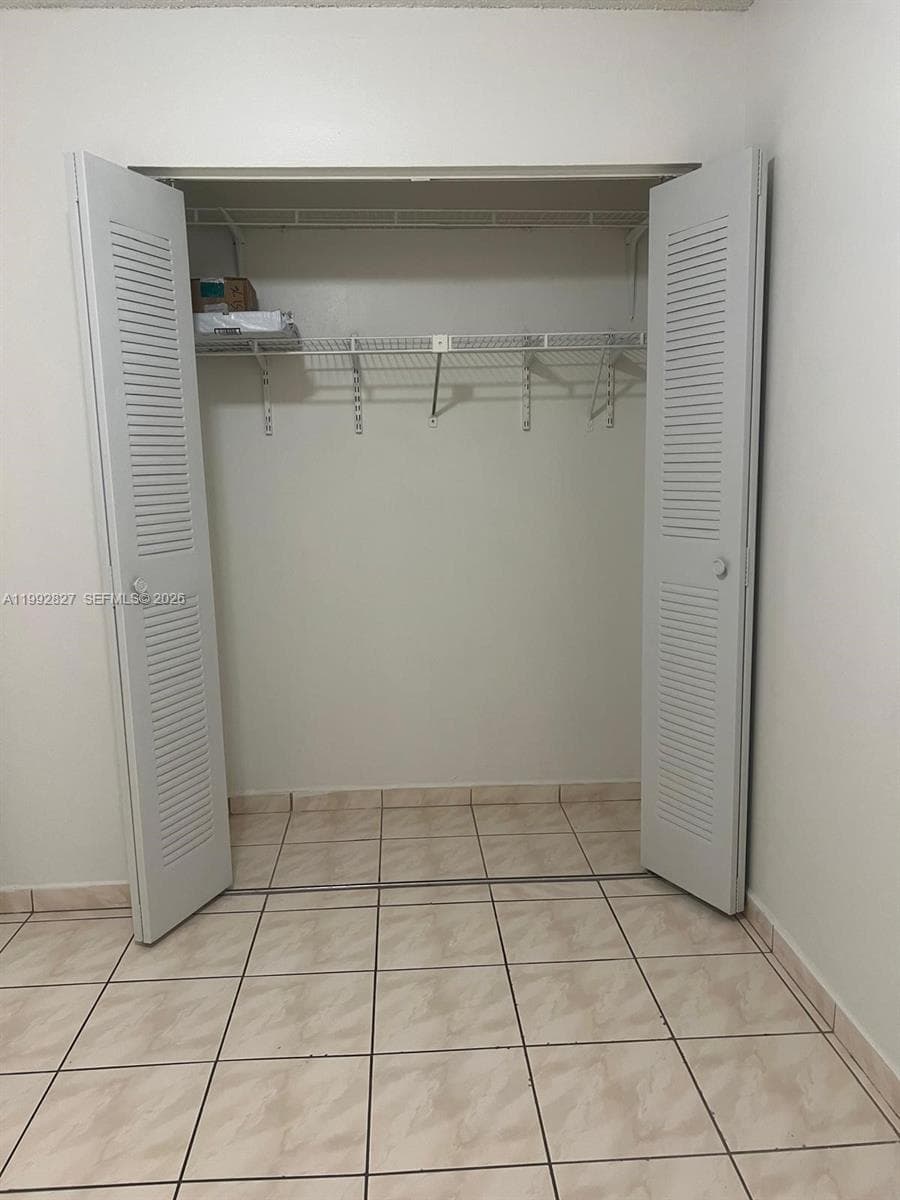 6465 W 27th Ave # 202, Hialeah FL 33016 — 6