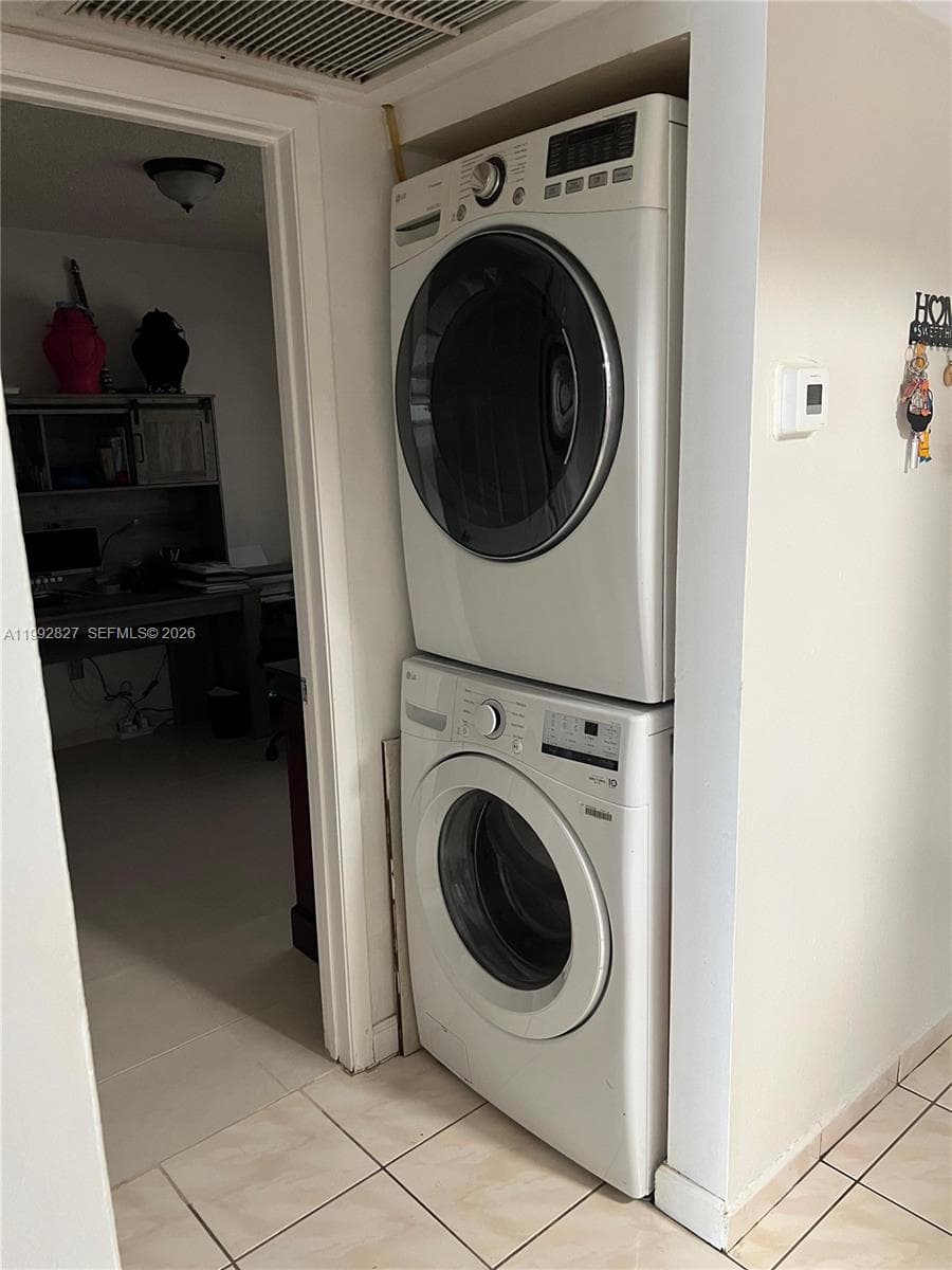 6465 W 27th Ave # 202, Hialeah FL 33016 — 9