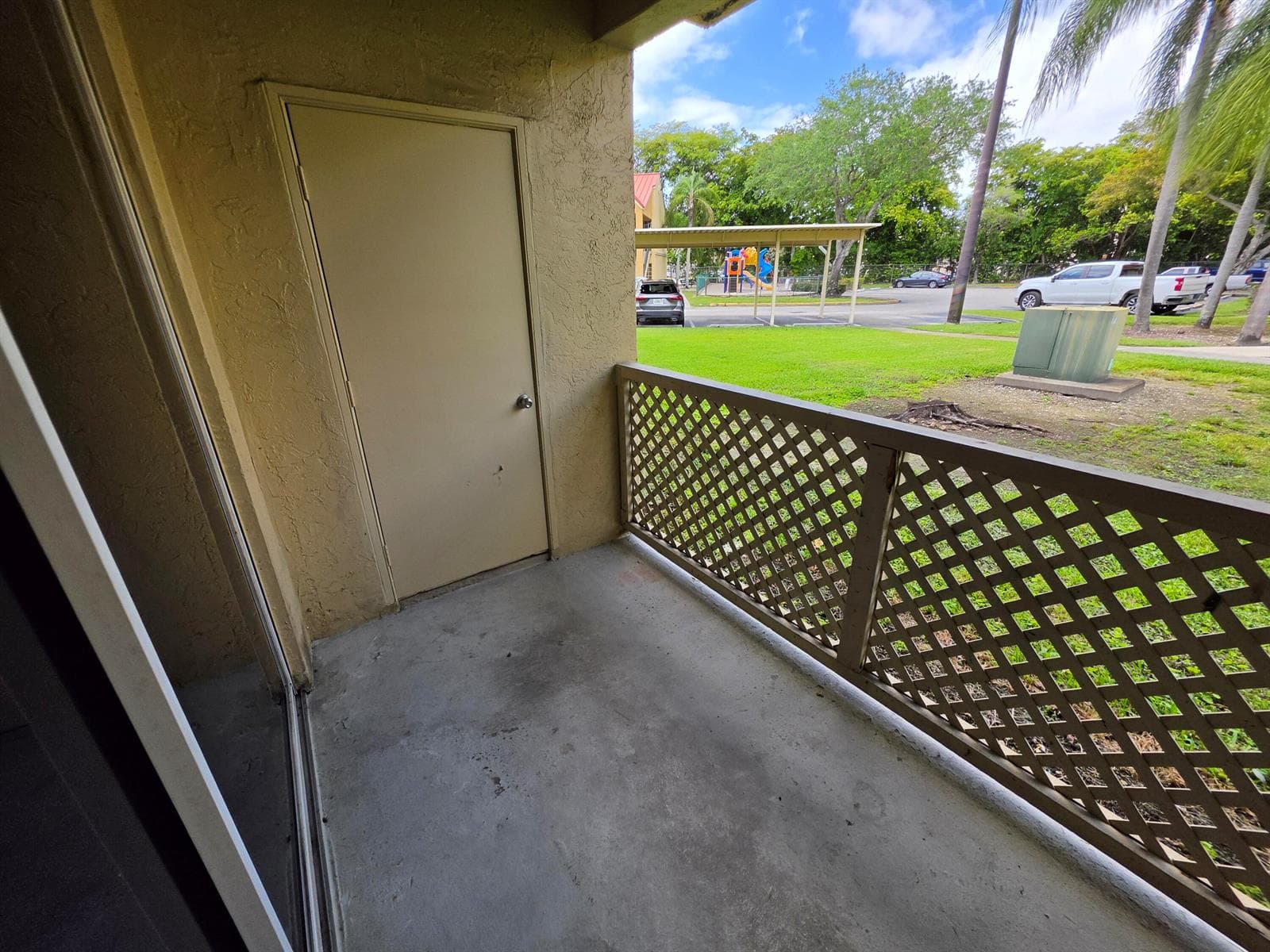 18340 NW 68th Avenue # F, Hialeah FL 33015 — 2