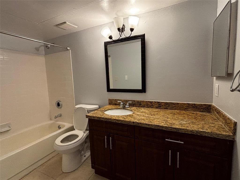 18340 NW 68th Avenue # F, Hialeah FL 33015 — 12