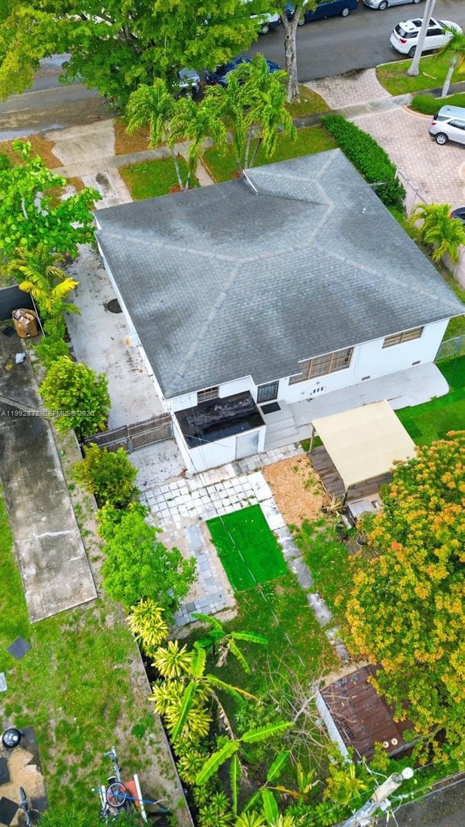 6336 SW 9th St, West Miami FL 33144 — 10