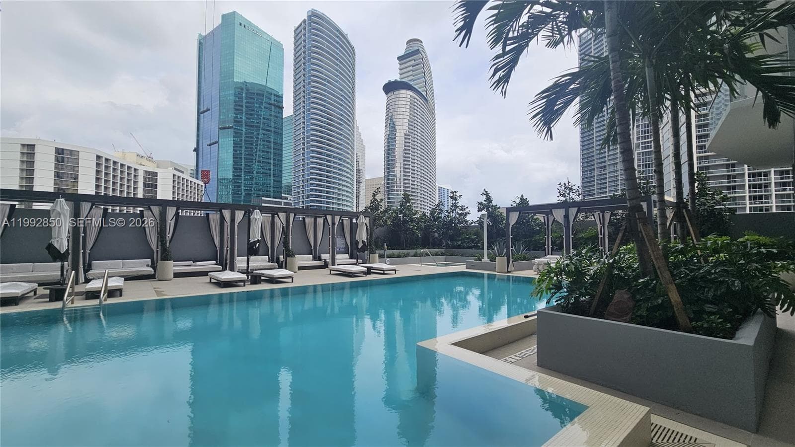 77 SE 5th Street # 2914, Miami FL 33131 — 36