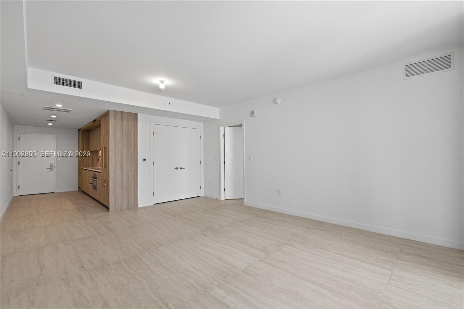 77 SE 5th Street # 2914, Miami FL 33131 — 20