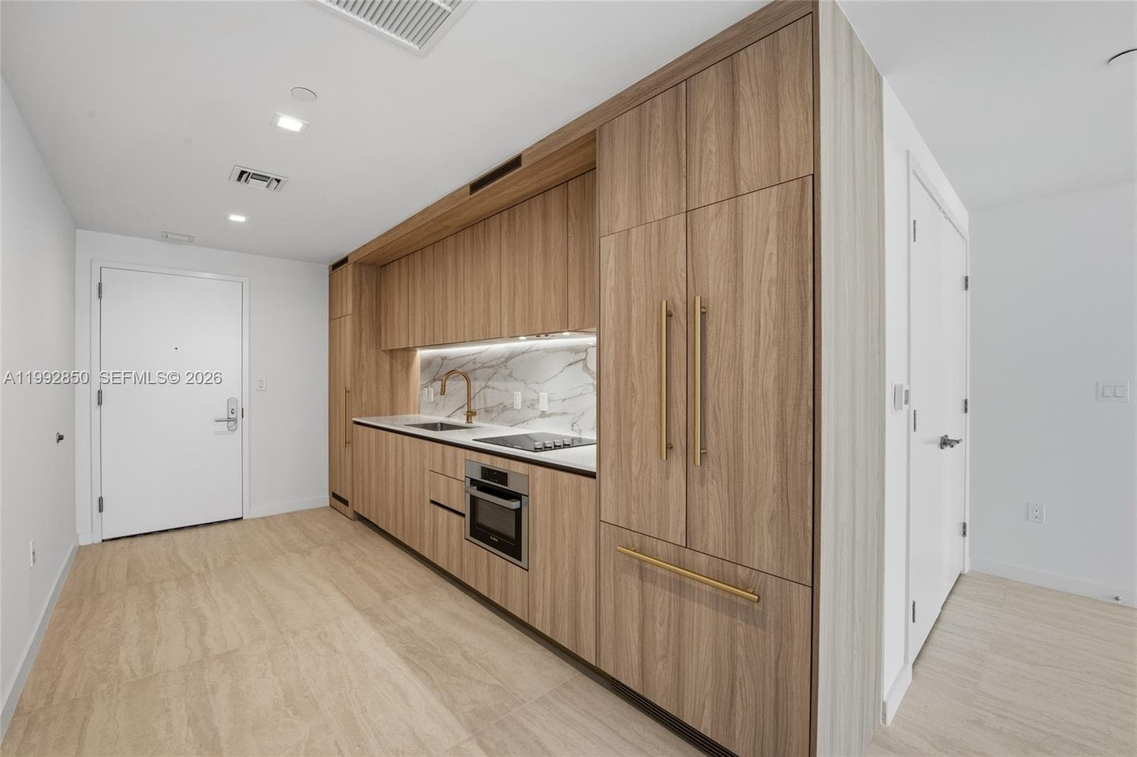 77 SE 5th Street # 2914, Miami FL 33131 — 14